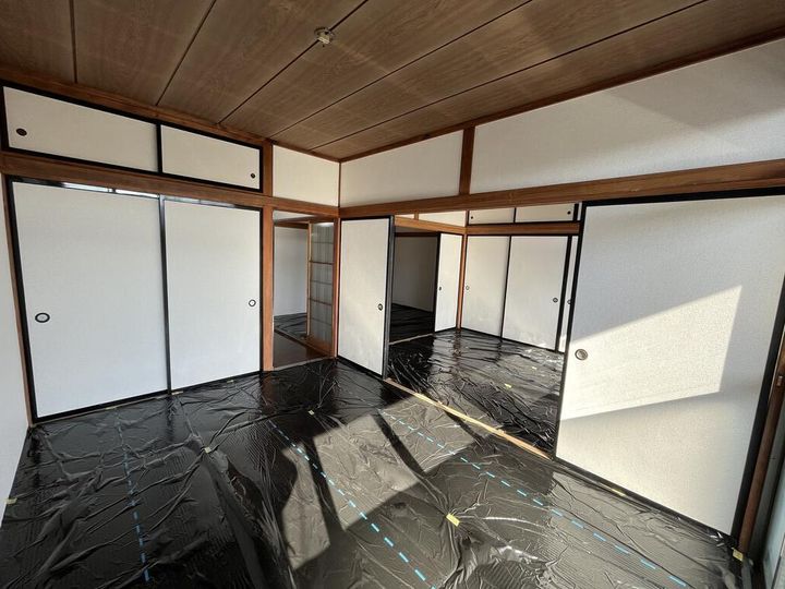 108アパートの居間