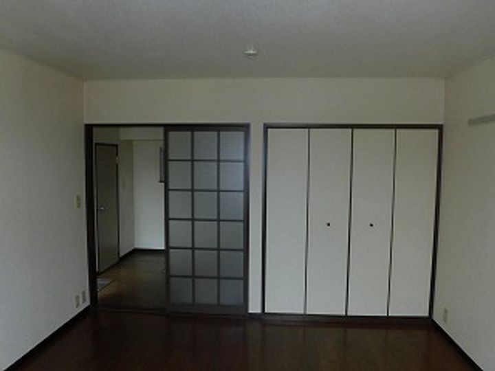 メイプルハウスの居間