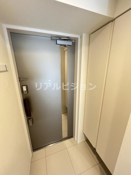 Brillia ist 池尻大橋の玄関