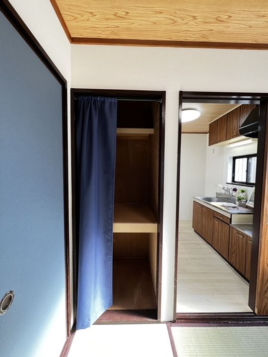 新緑のショコラティエの内装