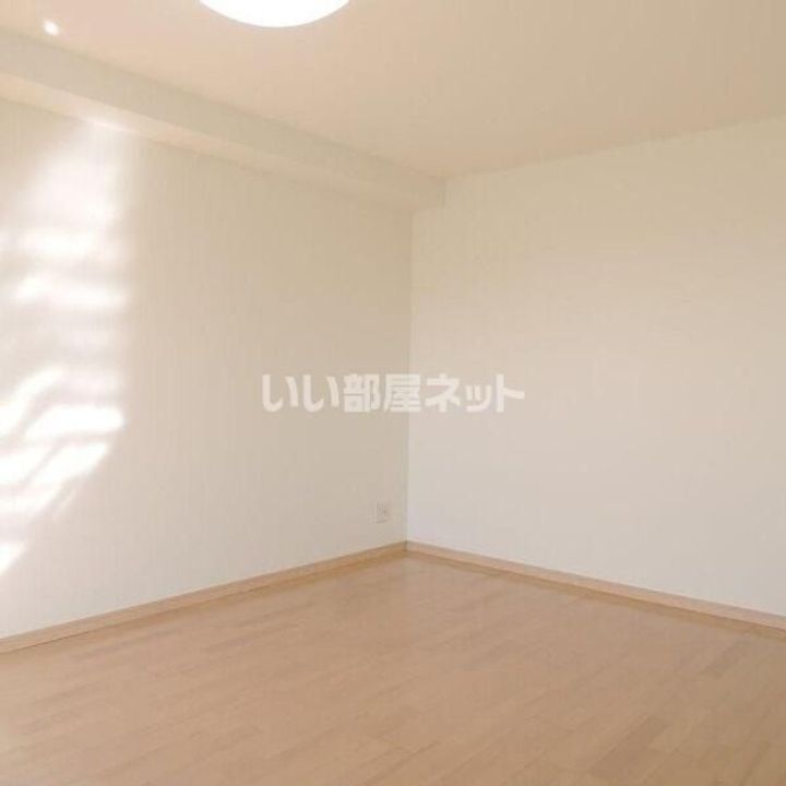 大阪府堺市西区鳳東町4(マンション)の賃貸物件の内装