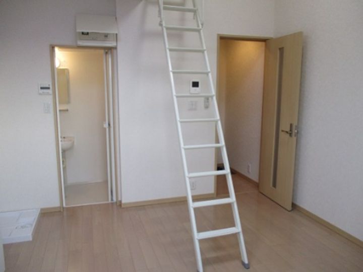 神奈川県横浜市戸塚区吉田町(アパート)の賃貸物件の居間