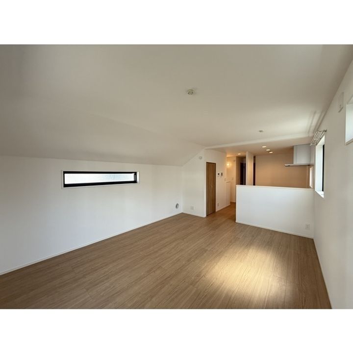 東京都八王子市子安町2(一戸建)の賃貸物件の居間