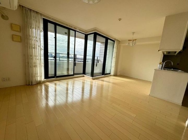アールブラン大井町ミュゼの居間