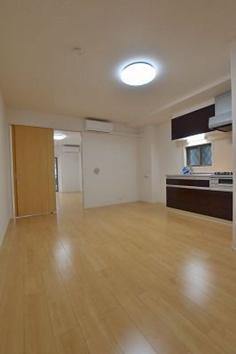 アウローラの居間