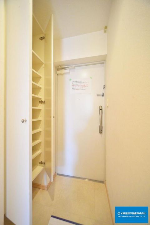 インフィールド溝口の玄関