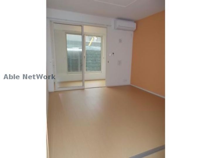 チェリーサイド・M A・Bの居間