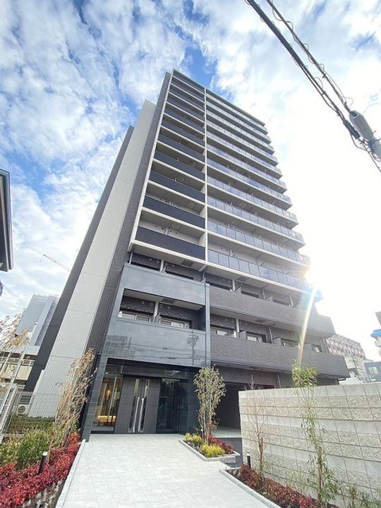 プレサンス東三国エンブレイスの外観
