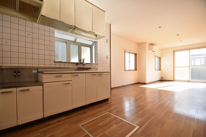 広島県広島市安芸区矢野南1(一戸建)の賃貸物件の居間