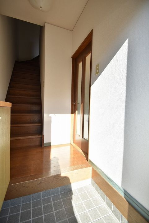 広島県広島市安芸区矢野南1(一戸建)の賃貸物件の玄関