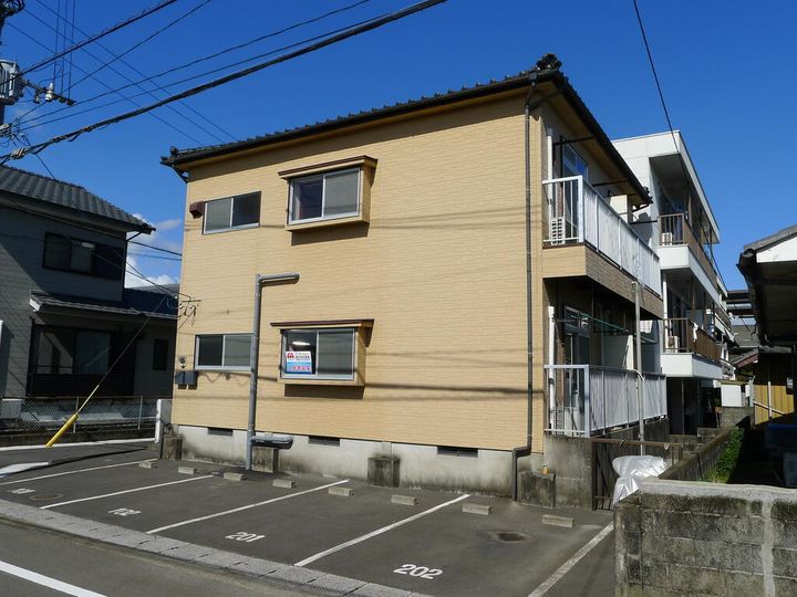 アーバン大淀の外観