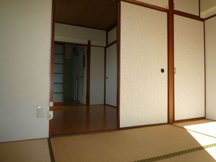下坊マンションの内装