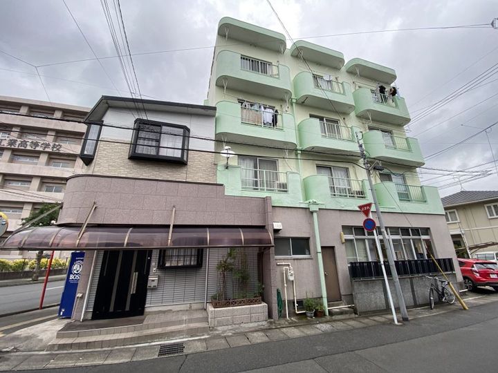 下坊マンションの外観