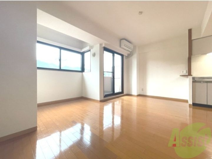 アロッジオSの居間