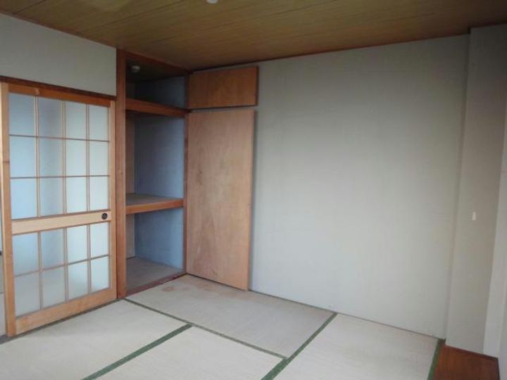 山口県岩国市元町2(アパート)の賃貸物件の居間