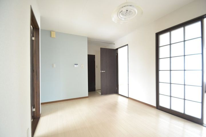 たちばな(橘)の居間