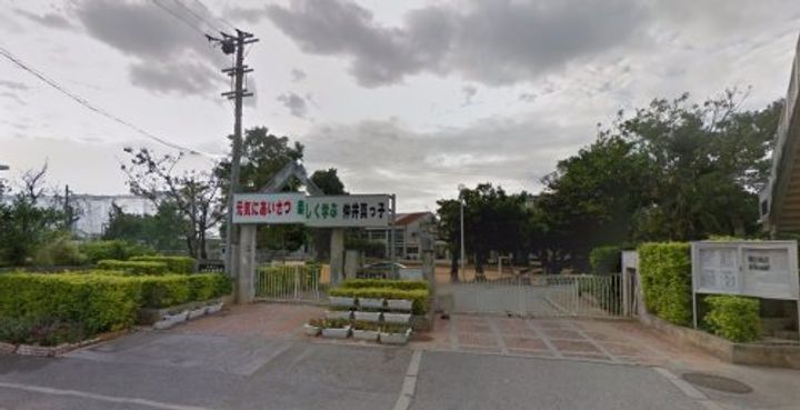 山川アパートの周辺