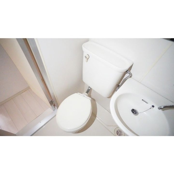 ユーナドーモ江戸橋の内装