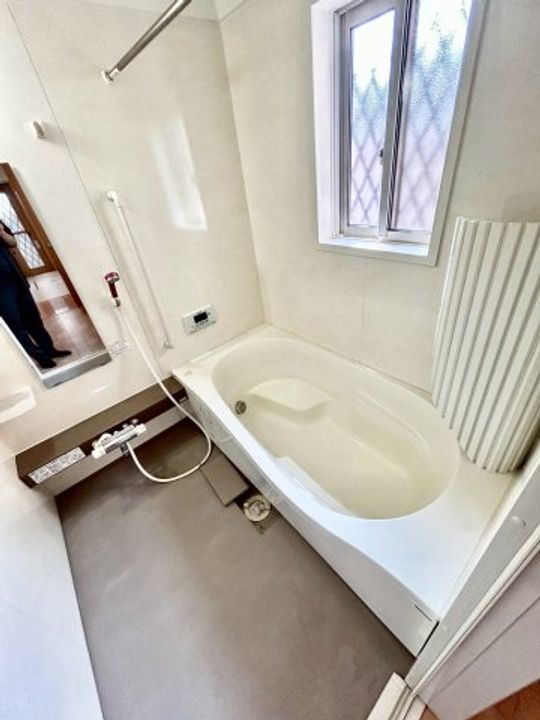 大阪府茨木市彩都あさぎ6(一戸建)の賃貸物件の風呂