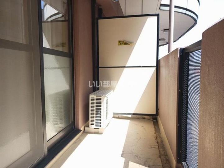 サンライズファミリア IIの内装