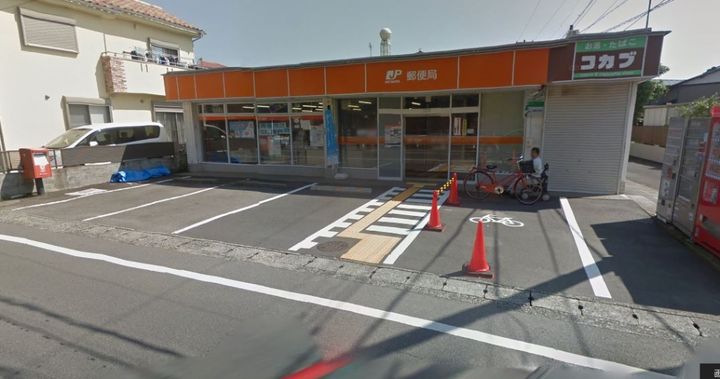 フォンティーヌの周辺