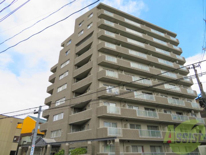 グリーンパーク小松島の外観
