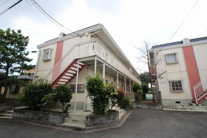 リエスあさか根岸台A・B棟の外観