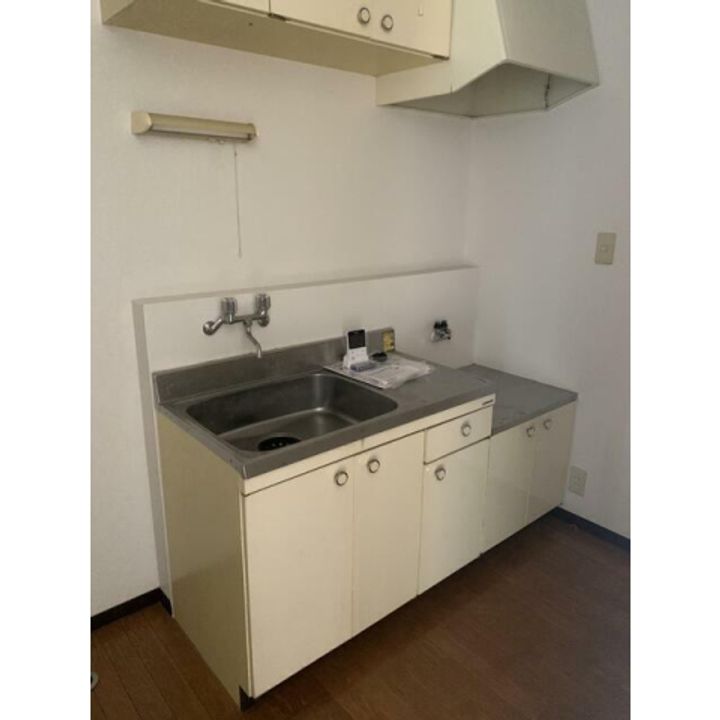 プラスアップの内装