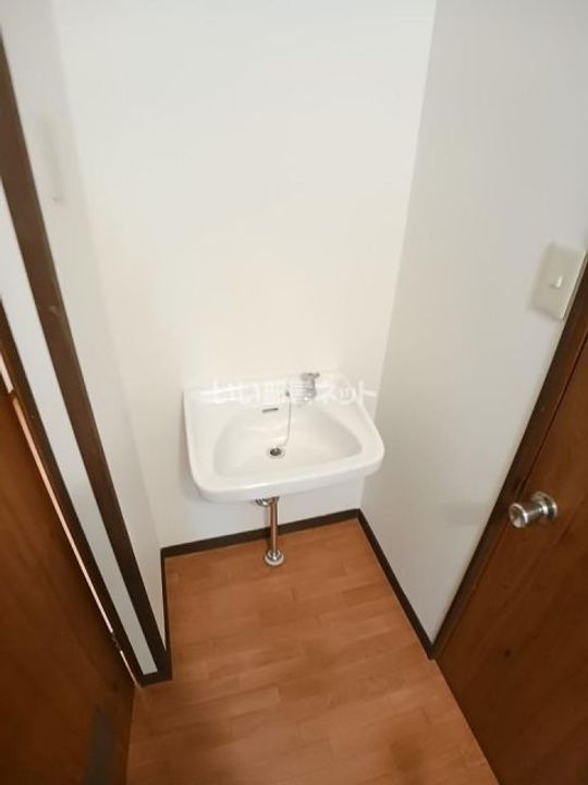 新潟県上越市東城町1(アパート)の賃貸物件の内装