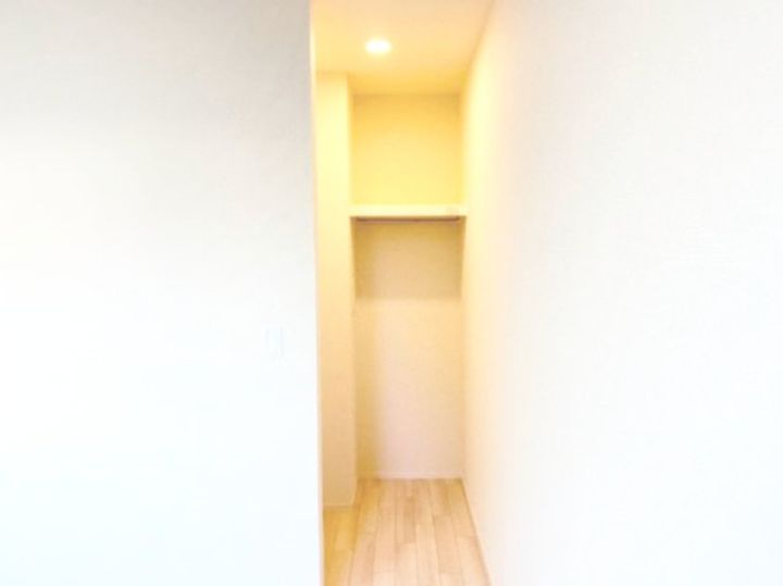 ヴィア・ラッテアIIの内装