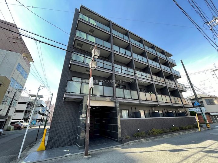 WESTCITY東大通の外観