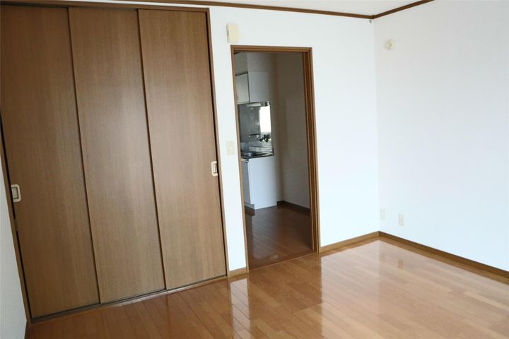 ガーデンハイツ A棟の内装