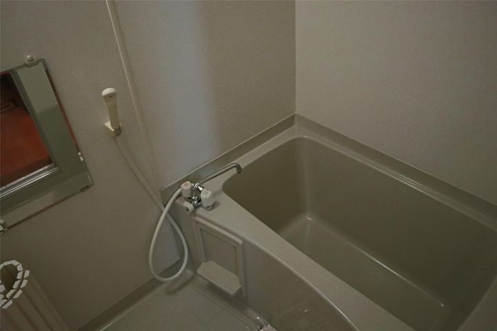 ガーデンハイツ A棟の風呂