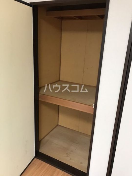 サンライズ初生Dの内装