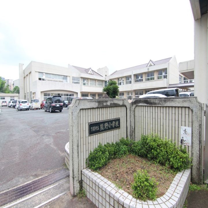 ウィルモアA棟の周辺
