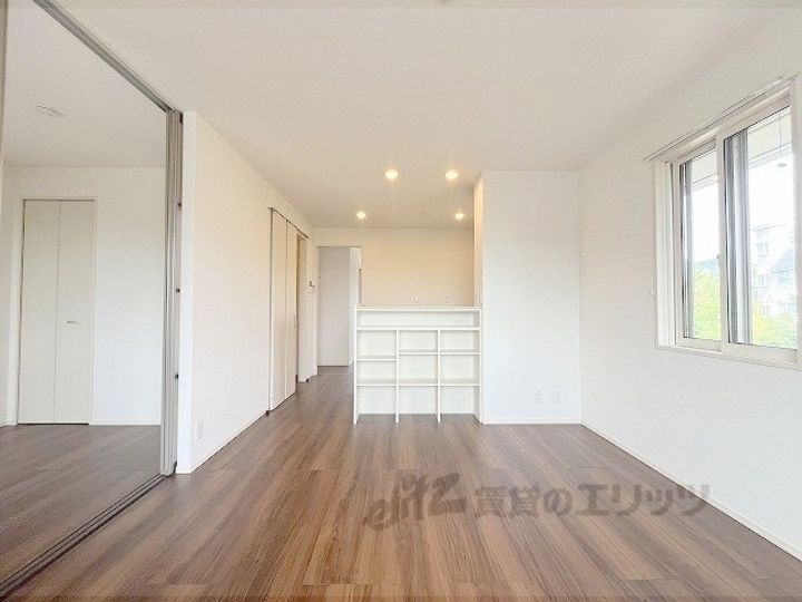 扇山(SENZAN)の居間