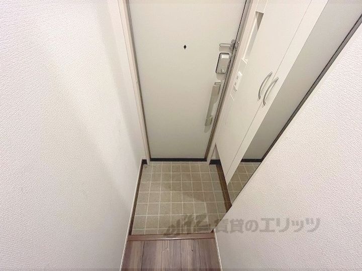 扇山(SENZAN)の玄関