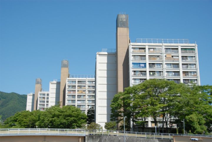 UR洛西新林の外観