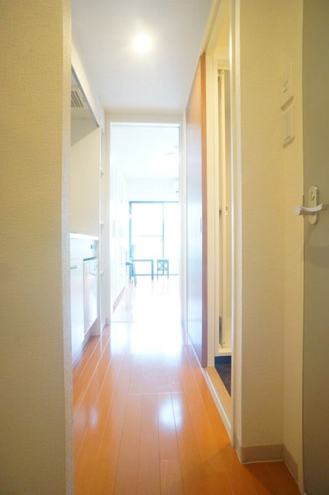 サウスフィールドの玄関