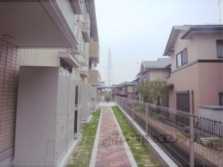 フェリーチェファミリアB棟の地図