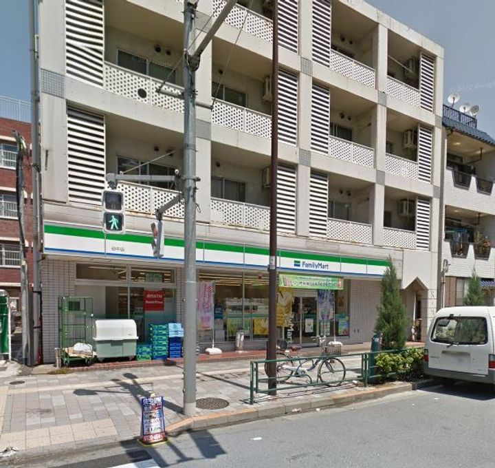 きすなビルの周辺