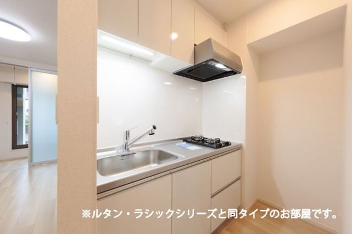 ベルシオン東古松のキッチン