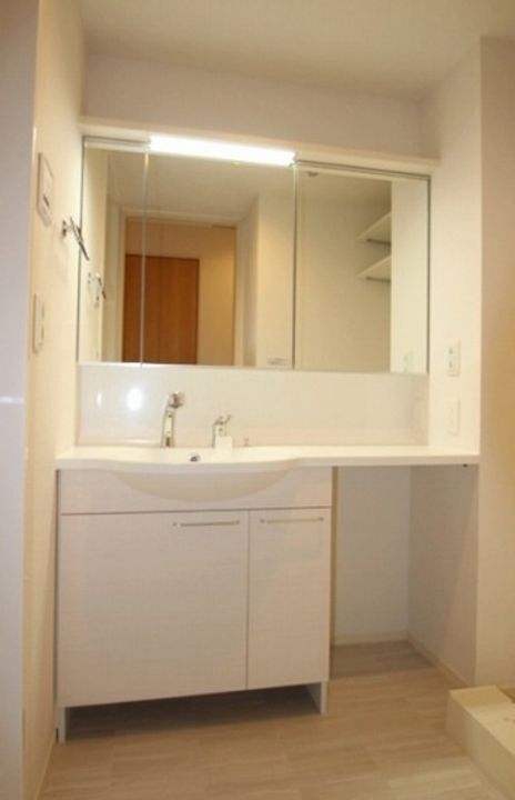 大阪府豊中市庄本町1(マンション)の賃貸物件の内装