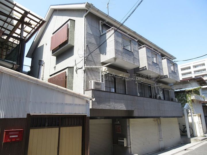 カーサ・デ・徳丸の外観