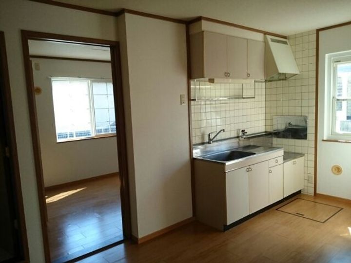 大阪府和泉市箕形町5(アパート)の賃貸物件の居間