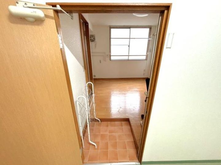 センバ&フェニックスの玄関