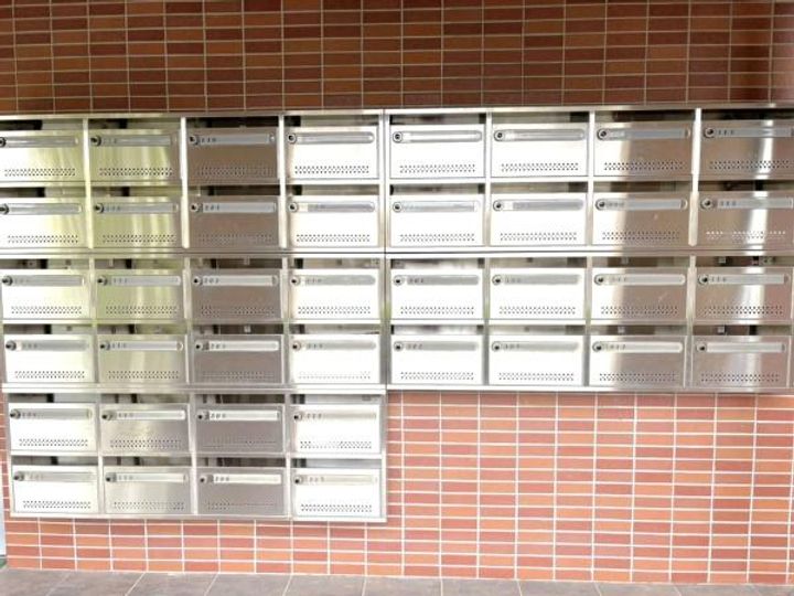 センバ&フェニックスの地図