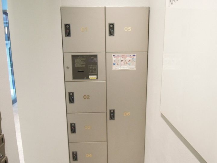 東京都新宿区西新宿6(マンション)の賃貸物件の地図