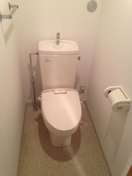 正栄ビル西公園の内装