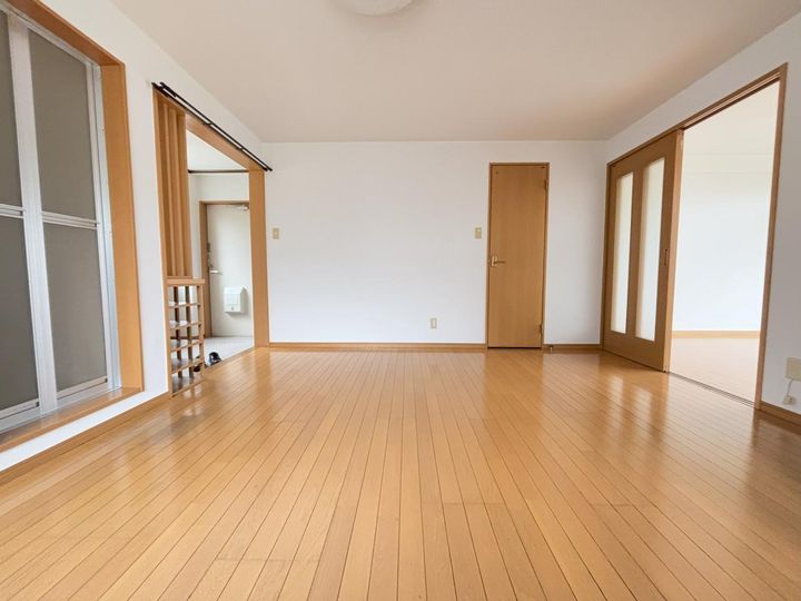 T・Kビルの居間